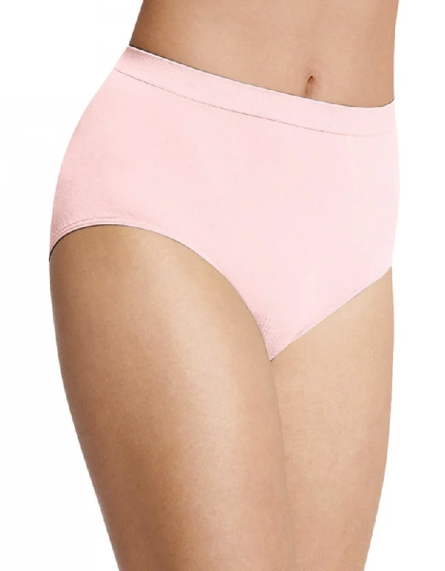 Bali Comfort Revolution Seamless Brief Panty Fashion DF803J